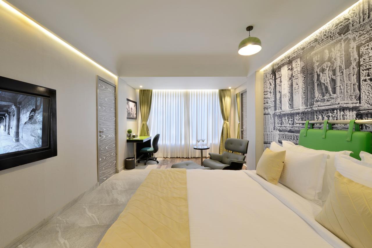 Deluxe Double or Twin Room,527979351:JPEG